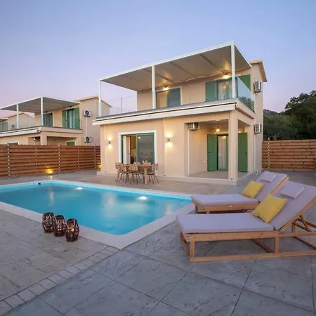 Melisou Villas-cosy Little Complex With Stunning Views