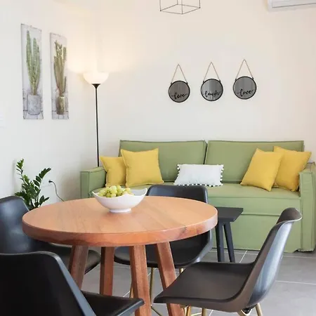 Melisou Villas-cosy Little Complex With Stunning Views Kalamitsi (Lefkada)