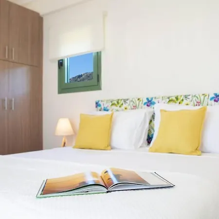 Villa Melisou Villas-cosy Little Complex With Stunning Views